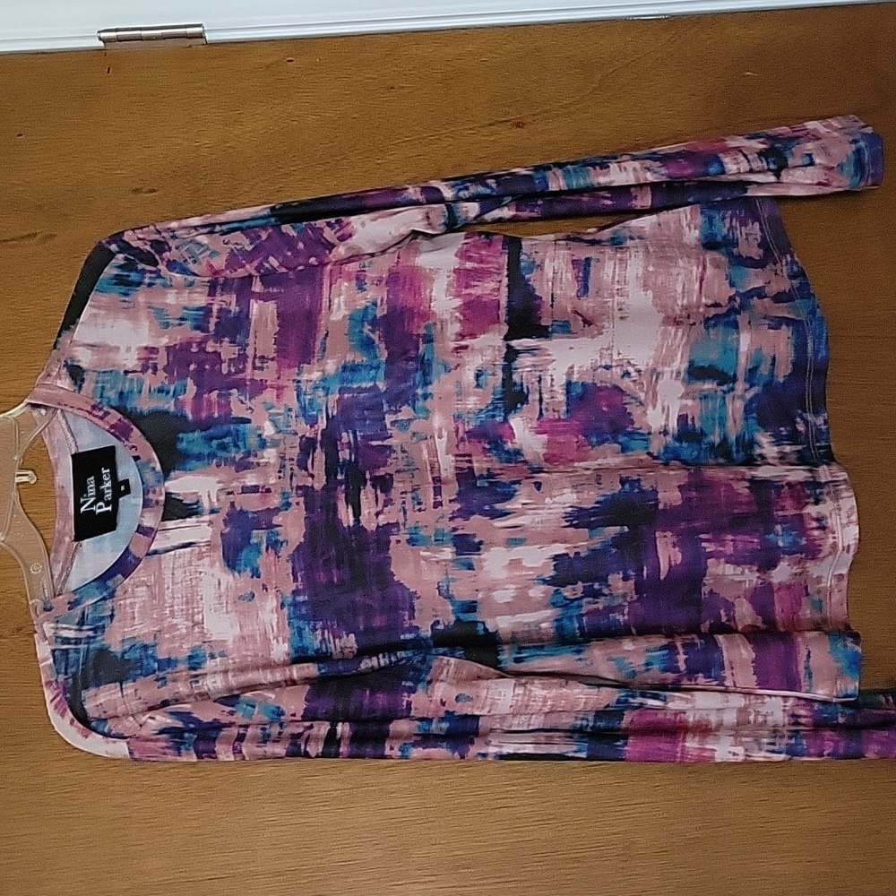 Nina Parker top